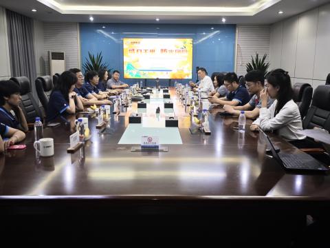 千里照归途 团圆共此时——不朽情缘集团进行表地职工中秋活动